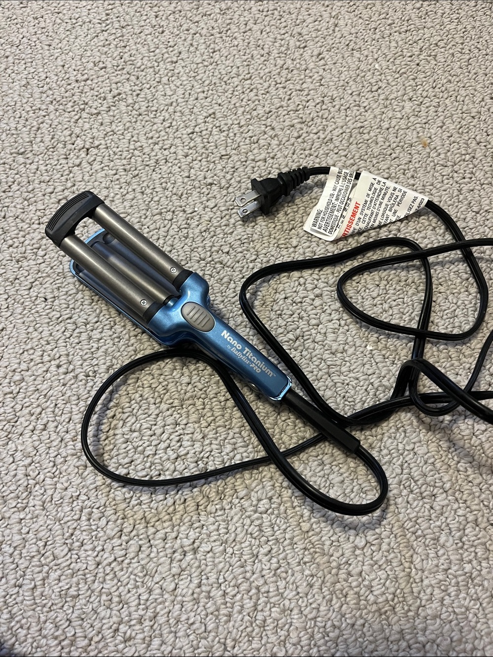 Nano Titanium Blue Mini Triple Barrel Hair Waver